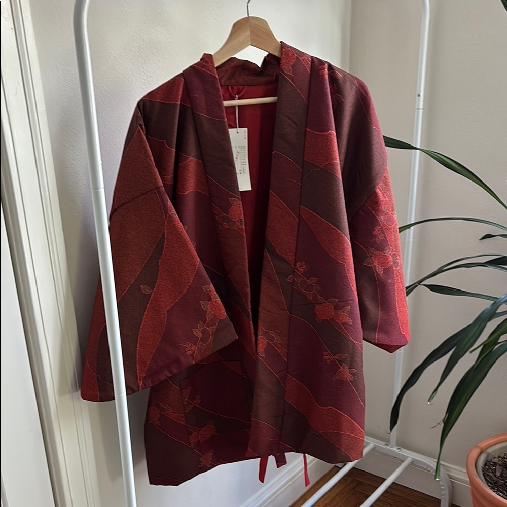 Chic Burgundy Kimono-Style Women's Top